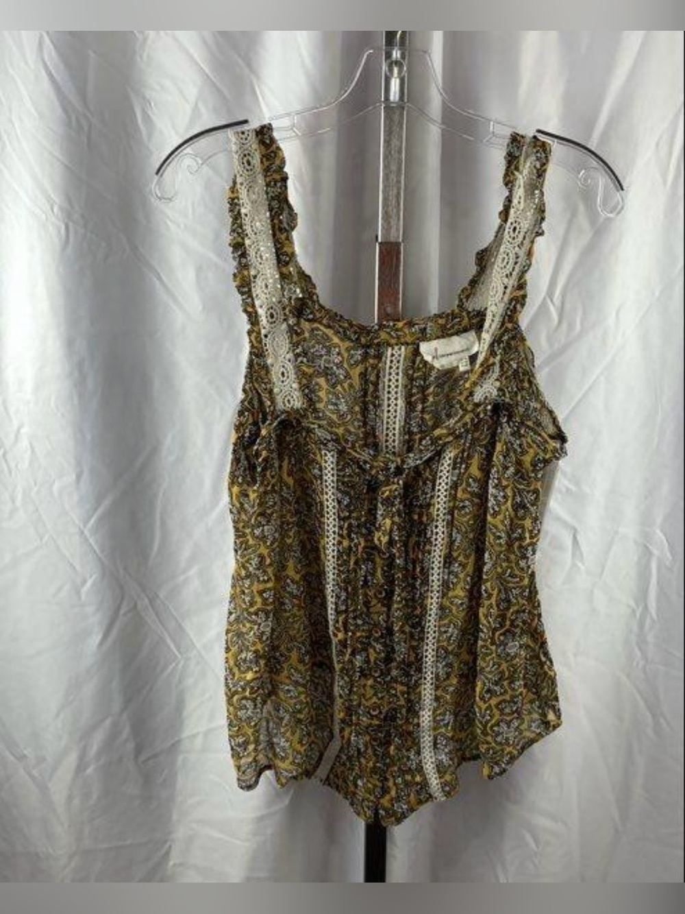 Super cute Anthropologie tank top